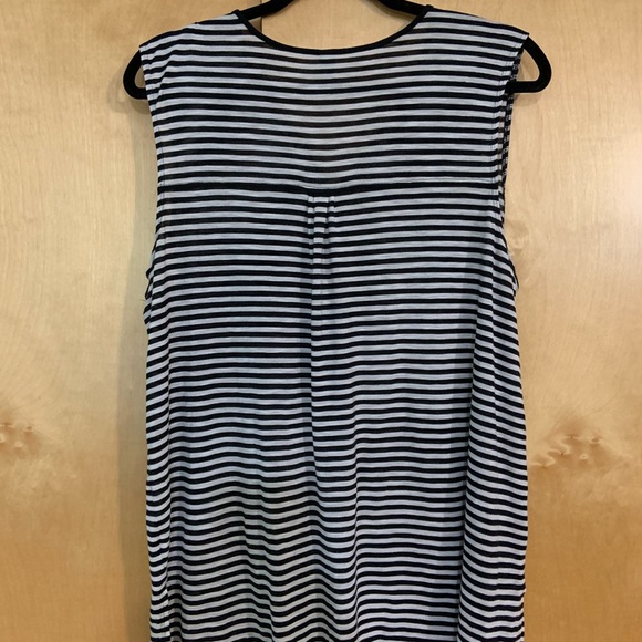 Denver Hayes XL striped tank top - Picture 2 of 3